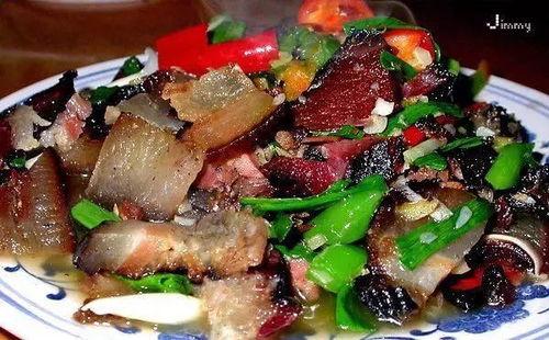 什么瓜可以炖腊肉吃呢视频,腊肉炖什么瓜最鲜美