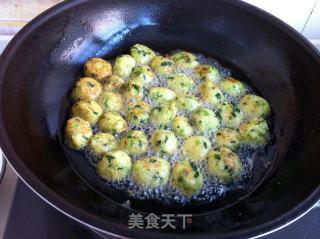 吃瓜厨商蒸萝卜丸子视频,家常美味，简单易学的吃瓜厨商秘籍