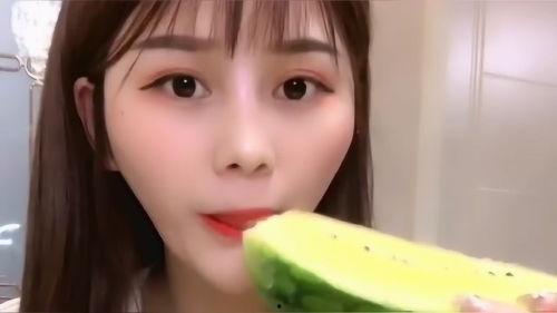 吃瓜的小视频大全集,笑料百出，揭秘娱乐圈幕后故事